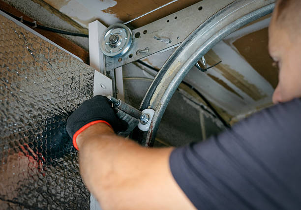 Affordable Garage Door Roller Replacement solutions in Thunderbolt, GA